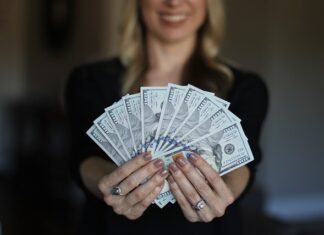 Jak zarabiać na zdjęciach z telefonu?